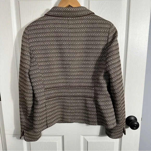 Beautiful Talbots blazer, size 10, wool/cotton, faux leather trim, academia - Picture 8 of 12